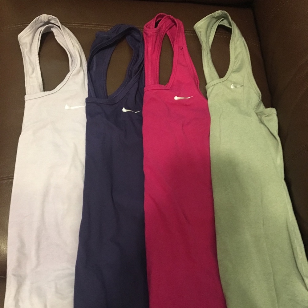 Nike sz S athletic tanks